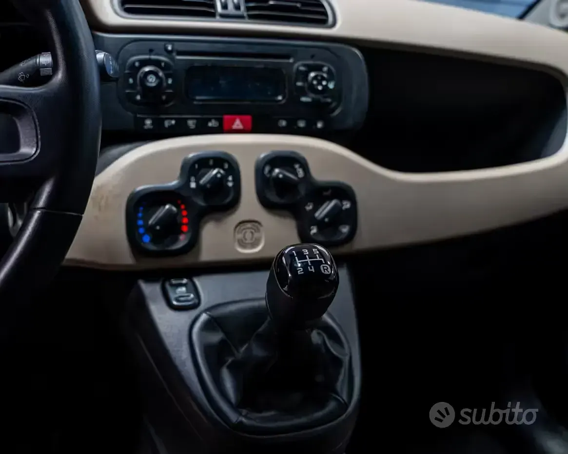 Usata Fiat Panda Easy 85 CV (62 kW) 2013 Rosso Utilitaria