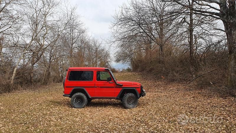 Usata Mercedes G300 150 CV (110 kW) 1986 Rosso SUV