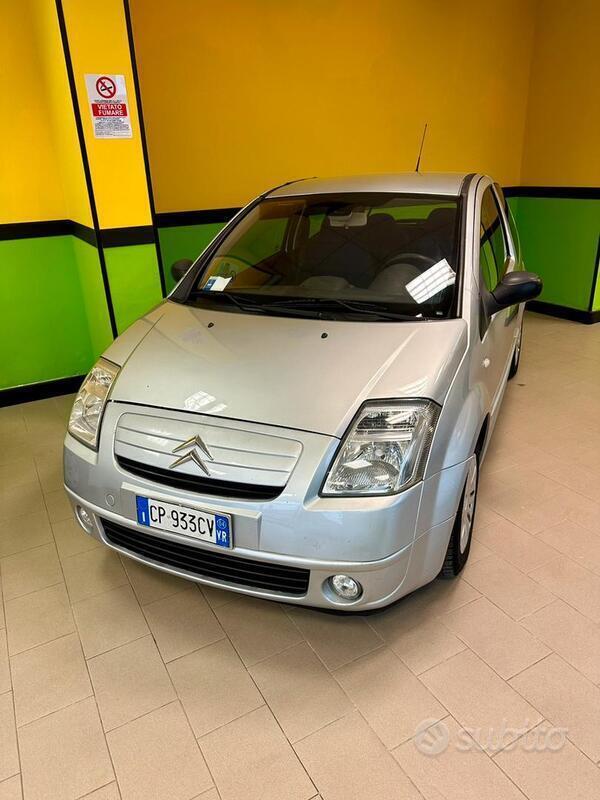 Usato 2004 Citroën C2 Benzin (1.999 €)