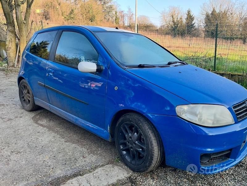 Usata Fiat Punto 2003 Blu Utilitaria