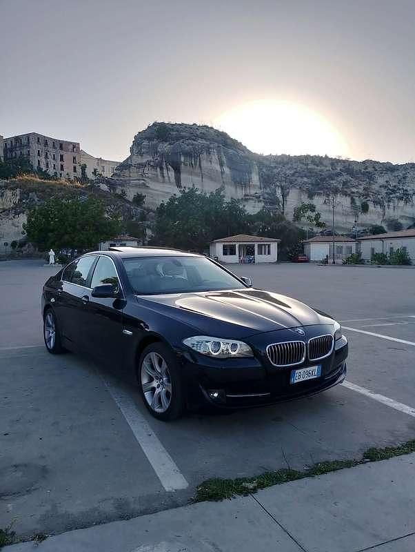 Usata BMW 530 245 CV (180 kW) 2010 Nero Berlina