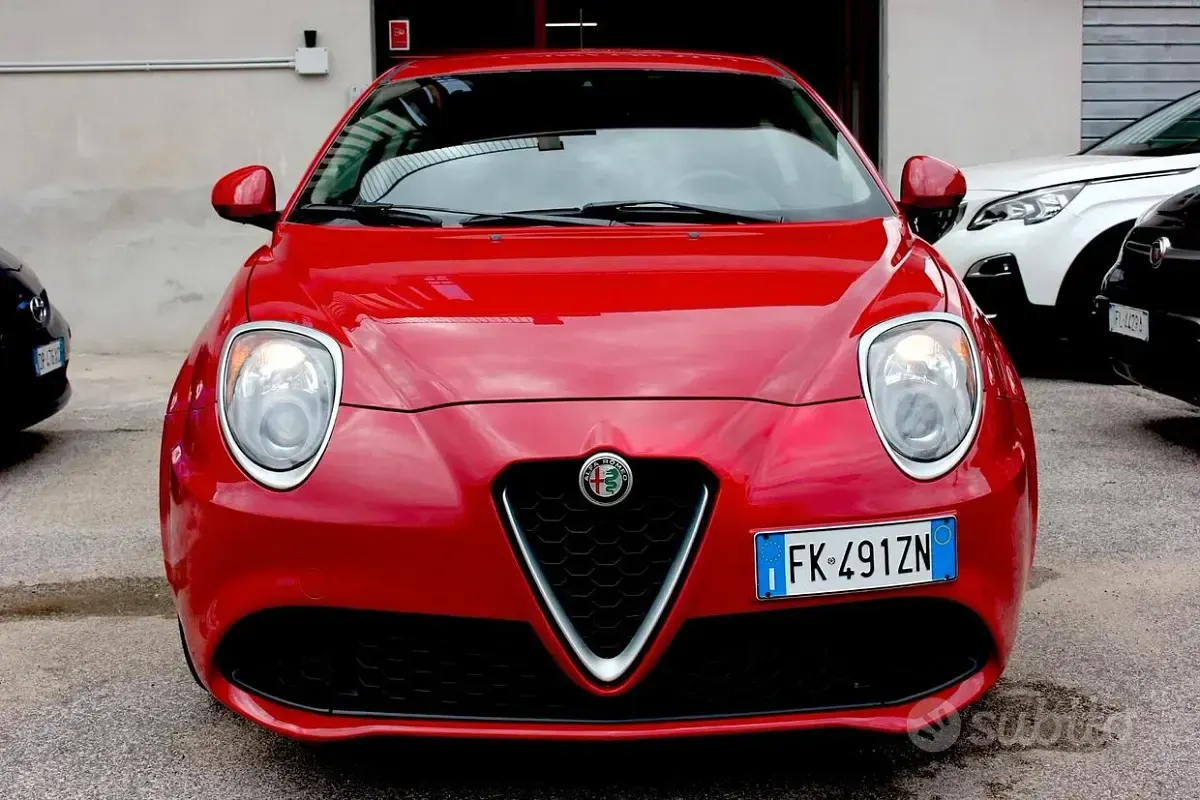 Usata Alfa Romeo MiTo 79 CV (58 kW) 2016 Rosso Utilitaria