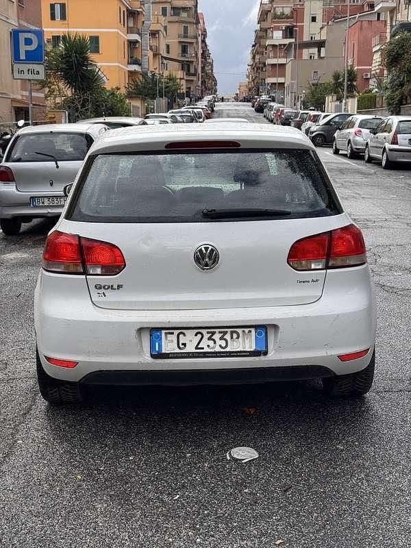 Usata VW Golf VI Highline 122 CV (89 kW) 2011 Bianco Utilitaria