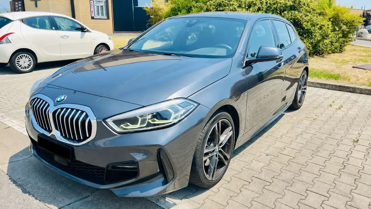 Usata BMW 118 M Sport 150 CV (110 kW) 2020 Grigio Berlina