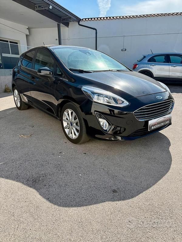 Usata Ford Fiesta Vignale 86 CV (63 kW) 2019 Nero Berlina