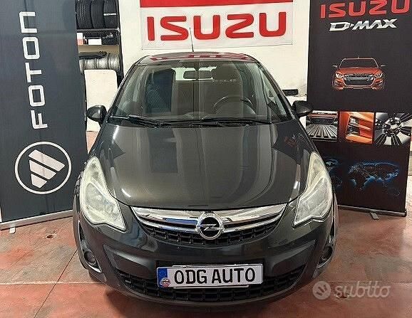 Usata Opel Corsa Eco 85 CV (62 kW) 2014 Grigio Berlina