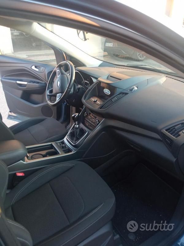 Usata Ford Kuga 150 CV (110 kW) 2019 SUV