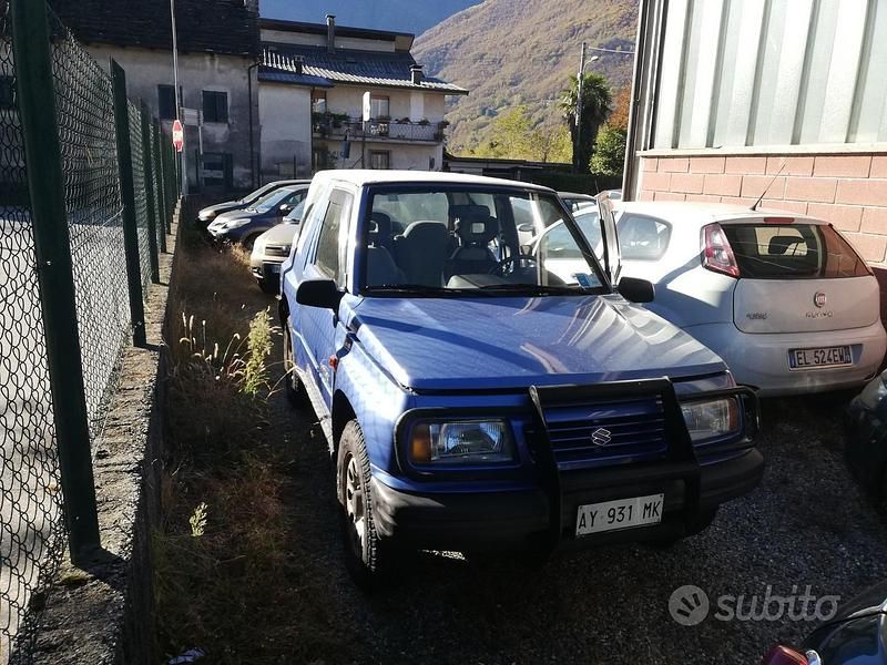 Usata Suzuki Vitara 75 CV (55 kW) 1997 Blu SUV