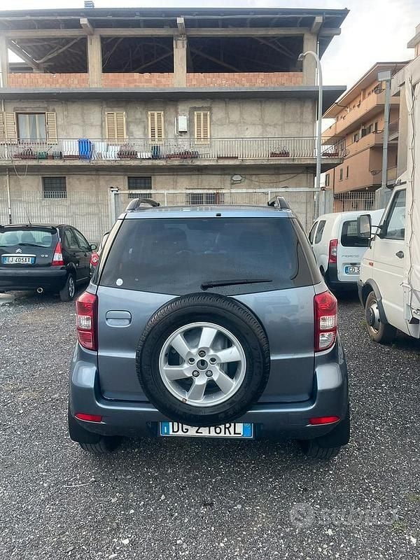 Usata Daihatsu Terios 2007 Blu SUV