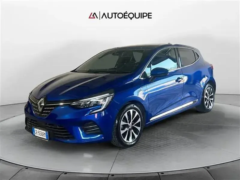 Usata Renault Clio Techno 100 CV (73 kW) 2023 Blu scuro Utilitaria