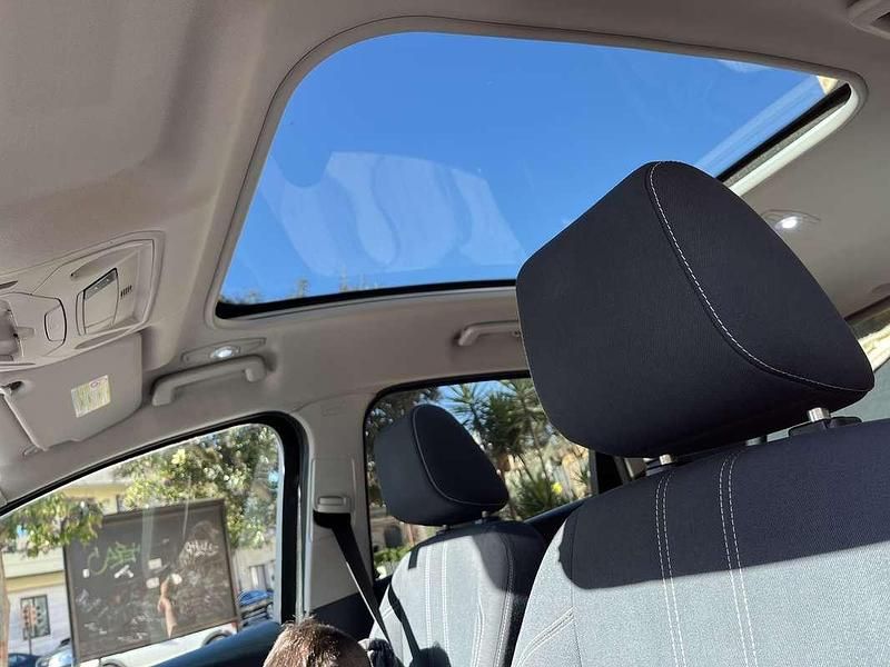 Usata Ford C-MAX Titanium 116 CV (85 kW) 2011 Monovolume