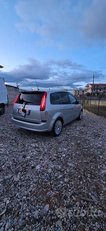 Usata Ford C-MAX Titanium 110 CV (80 kW) 2011 Grigio Monovolume
