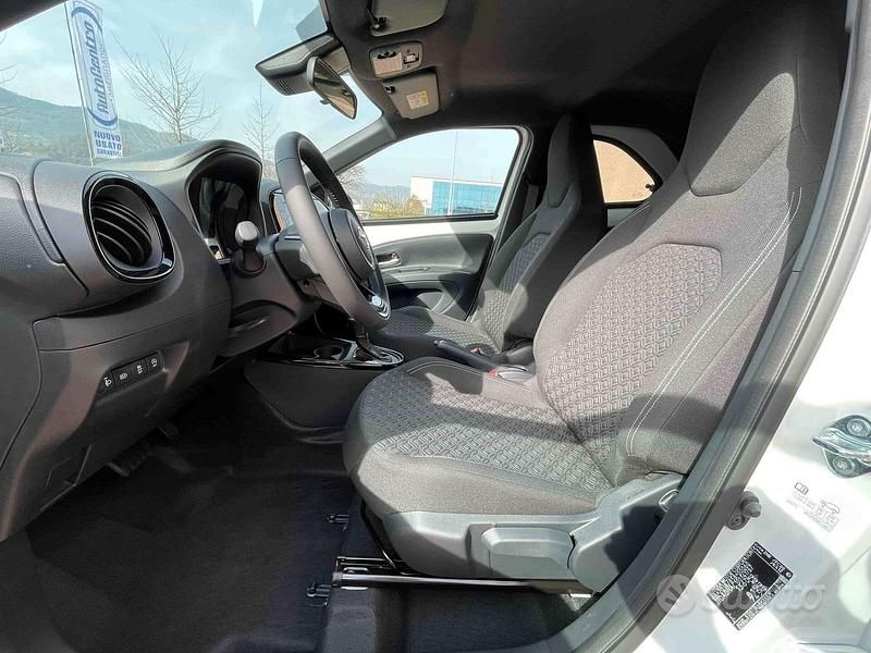 Nuova Toyota Aygo X Trend 72 CV (52 kW) 2025 Bianco SUV