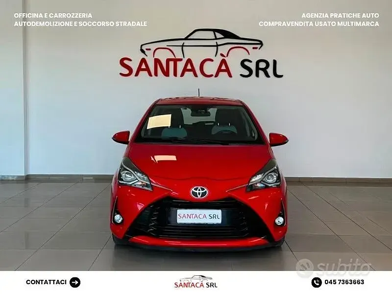Usata Toyota Yaris Active 72 CV (52 kW) 2019 Rosso Berlina