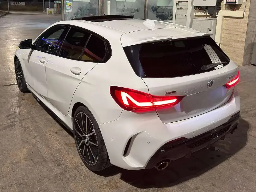 Usata BMW M135 Sport Line 306 CV (225 kW) 2022 Bianco Utilitaria