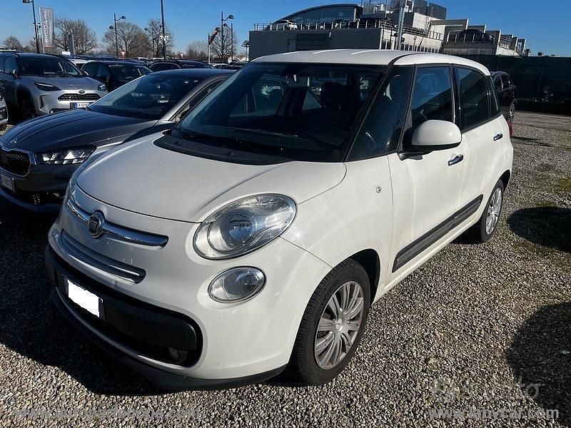 Usata Fiat 500L Pop Star 95 CV (69 kW) 2016 Bianco Monovolume