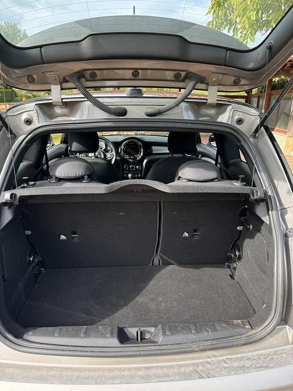 Usata Mini Cooper D 136 CV (100 kW) 2019 Utilitaria