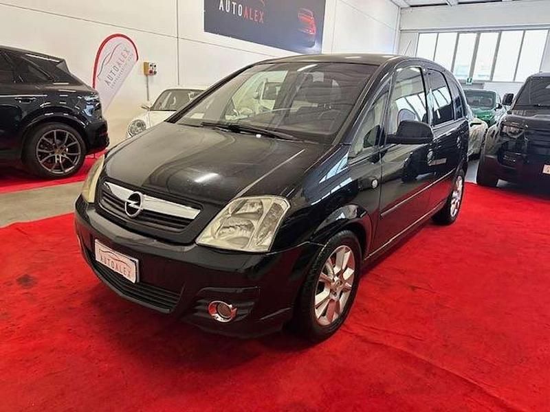 Nero Usata 2010 Opel Meriva Cosmo Monovolume | 3300 € (Cara) - Immagine 1/4