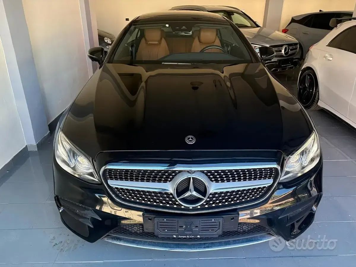 Usata Mercedes E220 Premium Plus 194 CV (142 kW) 2019 Coupé