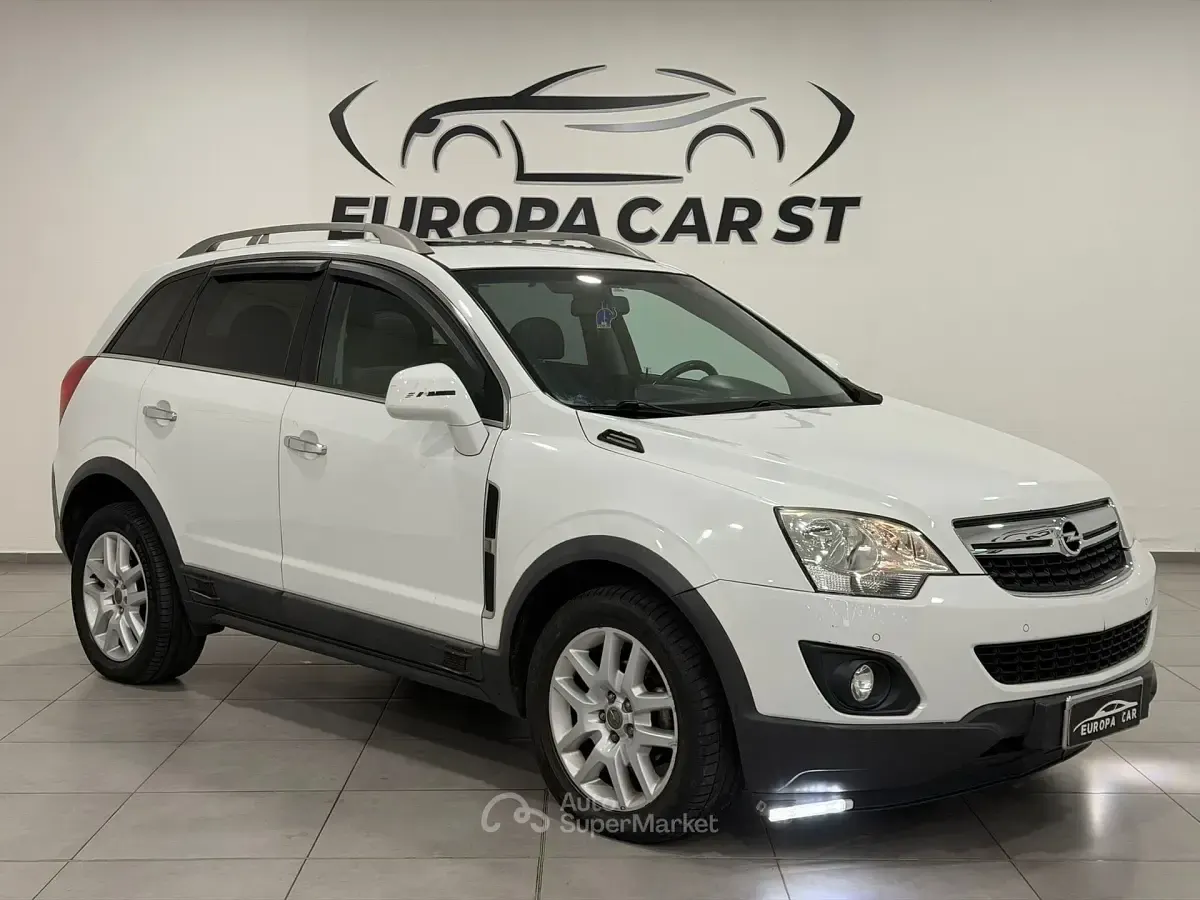 Usata Opel Antara Cosmo 163 CV (119 kW) 2011 Bianco SUV