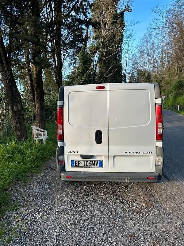 Usata Opel Vivaro 2013 Bianco Monovolume