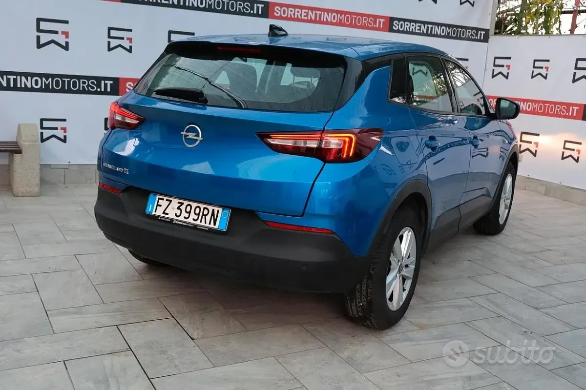 Usata Opel Grandland X 131 CV (96 kW) 2019 Bluazzurro SUV