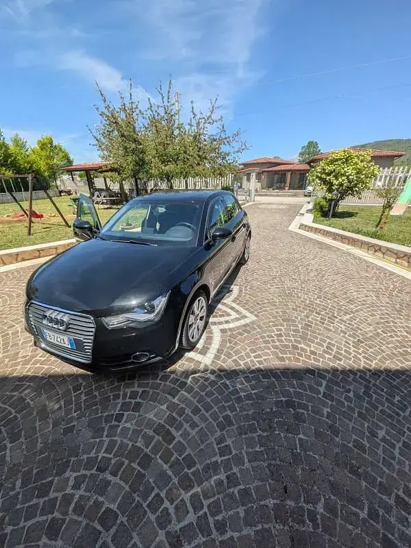 Usata Audi A1 Sportback Ambition 105 CV (77 kW) 2015 Utilitaria
