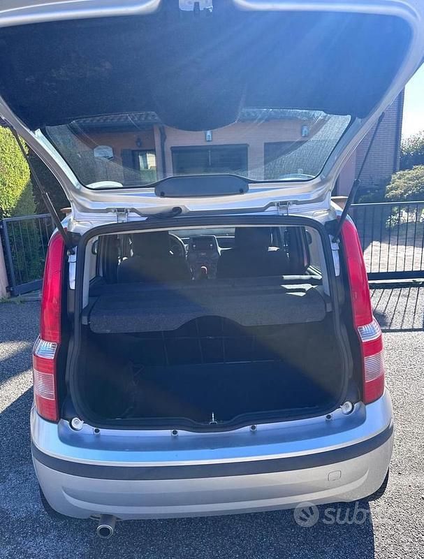 Usata Fiat Panda Active 60 CV (44 kW) 2010 Grigio Utilitaria