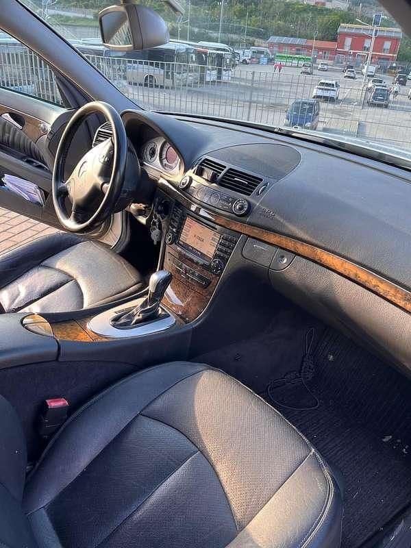 Occasion Mercedes E280 Elegance 177 ch (130 kW) 2006 Argent Berline