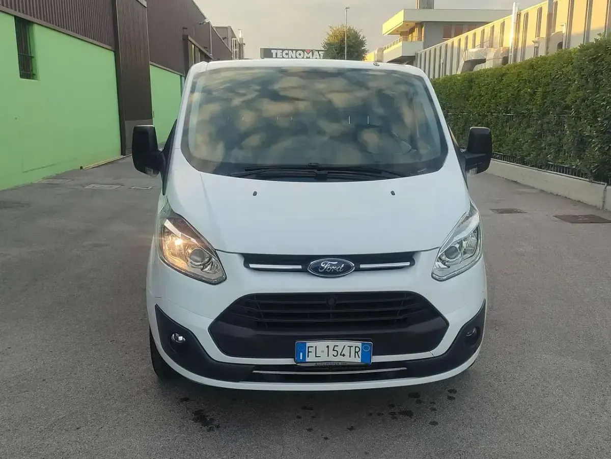 Usata Ford Transit Custom 170 CV (125 kW) 2017 Bianco Furgone