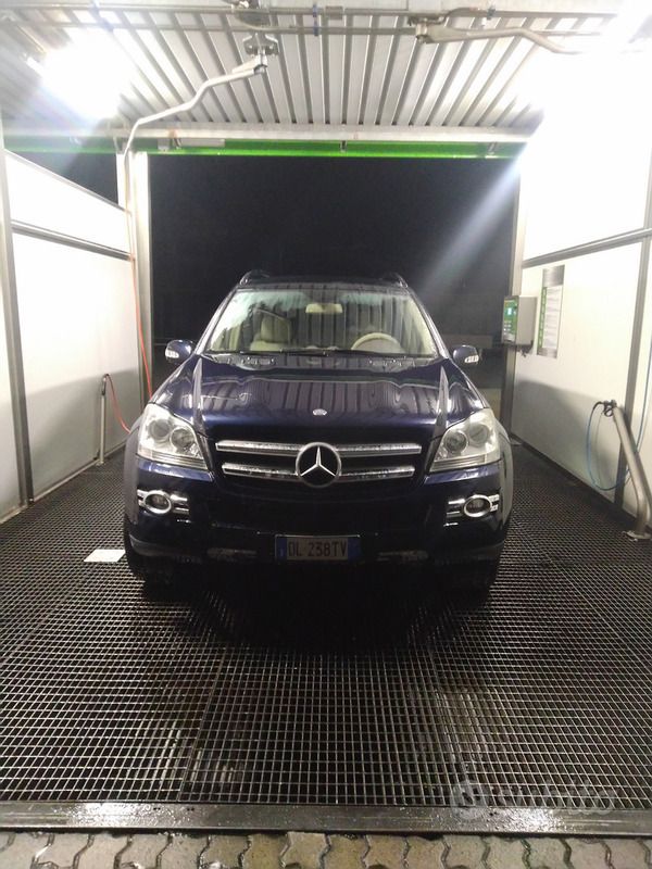 Blu Usata 2008 Mercedes GL420 SUV | 19.600 € - Immagine 1/4