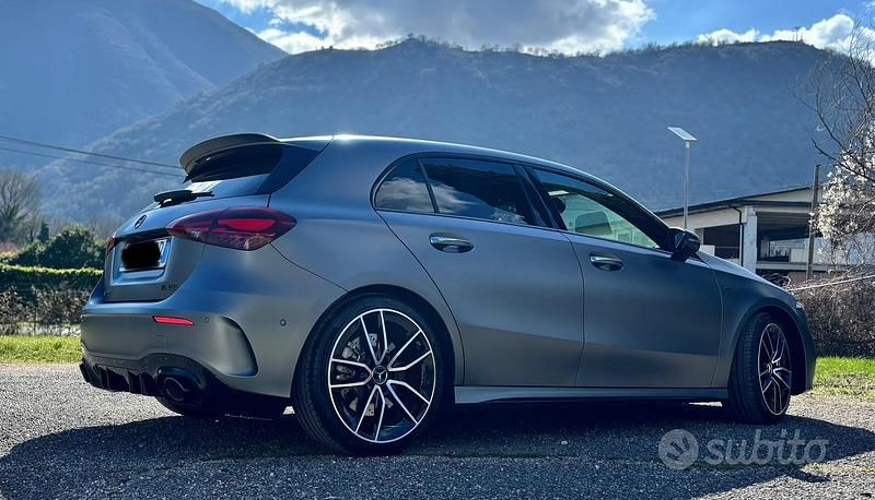 Usata Mercedes A35 AMG AMG Line Premium 2023 Grigio Berlina