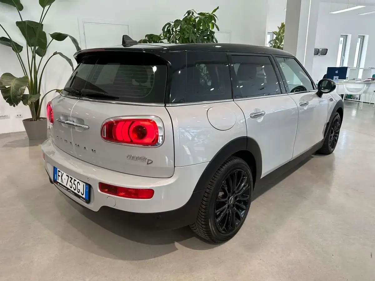 Usata Mini Cooper D Clubman Hype 150 CV (110 kW) 2017 Grigio Station wagon
