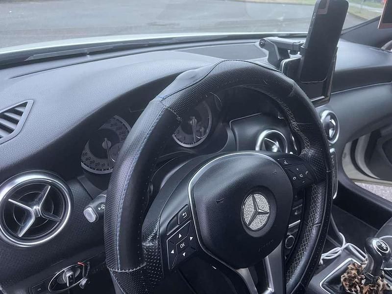 Usata Mercedes A180 122 CV (89 kW) 2013 Berlina