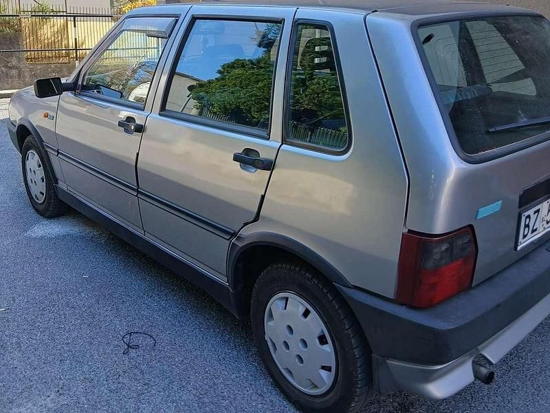 Usata Fiat Uno 56 CV (41 kW) 1990 Grigio Utilitaria