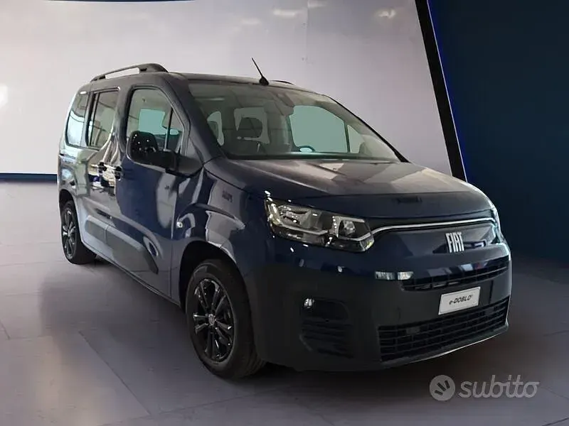 Usata Fiat e-Doblò Launch Edition 56 kW (77 CV) 2022 Blu Monovolume