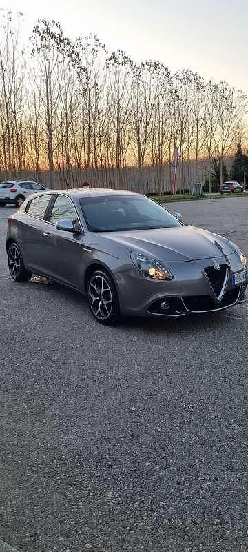 Usata Alfa Romeo Giulietta Ti 120 CV (88 kW) 2021 Berlina