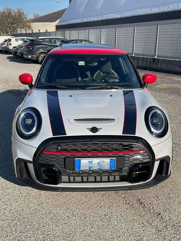 Bianco Usata 2022 Mini John Cooper Works Utilitaria | 32.000 € (Cara) - Immagine 1/4