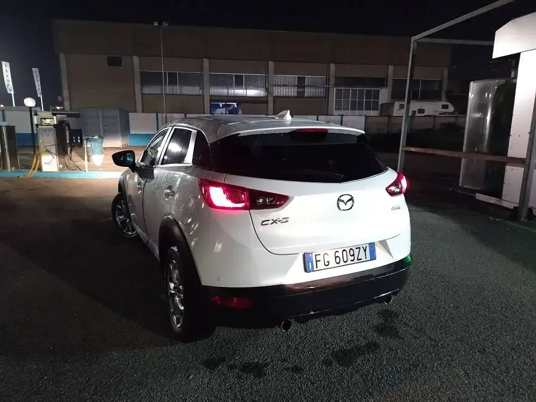 Usata Mazda CX-3 Exceed 105 CV (77 kW) 2016 Bianco SUV