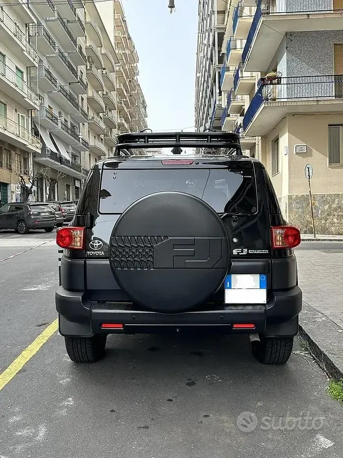 Gebraucht Toyota FJ Cruiser 242 PS (177 kW) 2008 Schwarz SUV