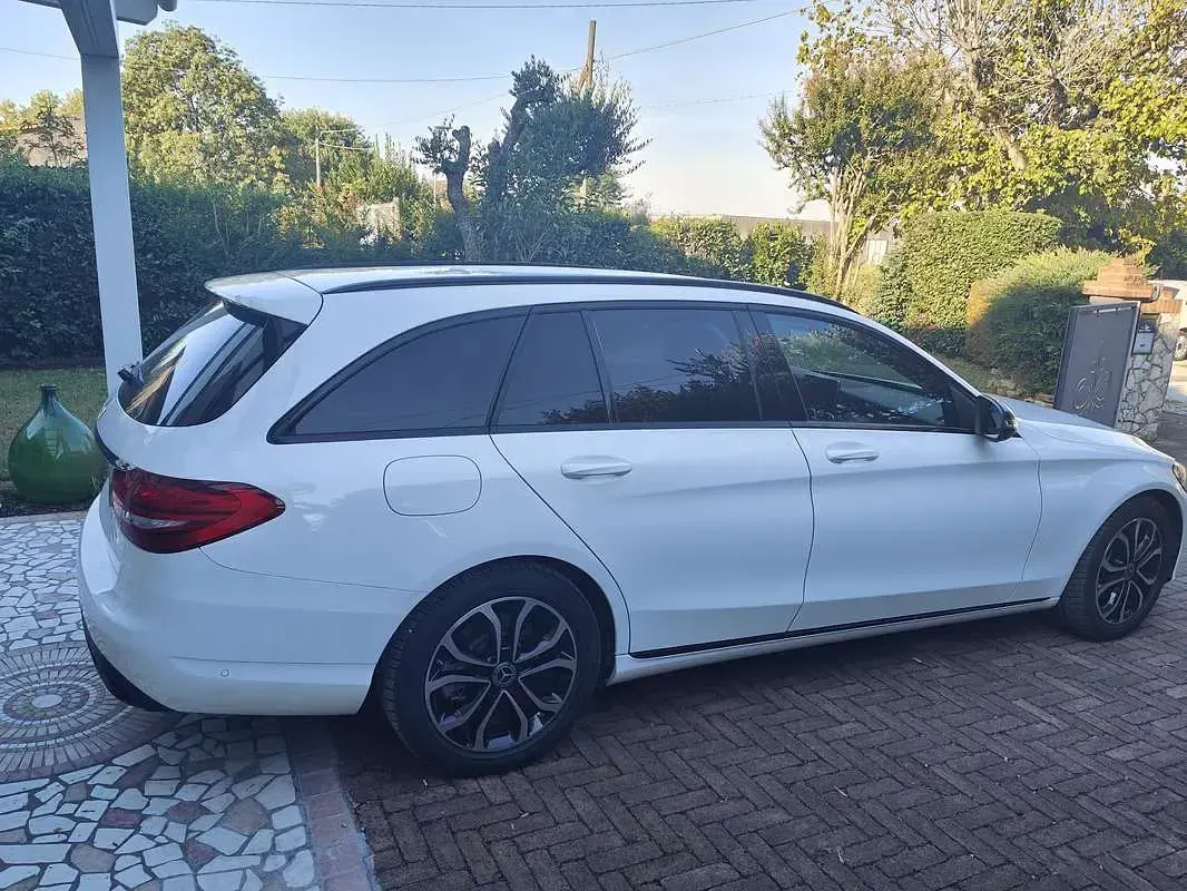 Usata Mercedes C220 Business 170 CV (125 kW) 2017 Station wagon