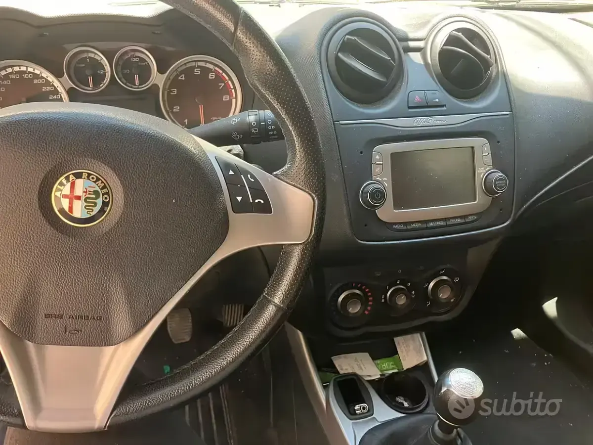 Usata Alfa Romeo MiTo 79 CV (58 kW) 2009 Bianco Utilitaria