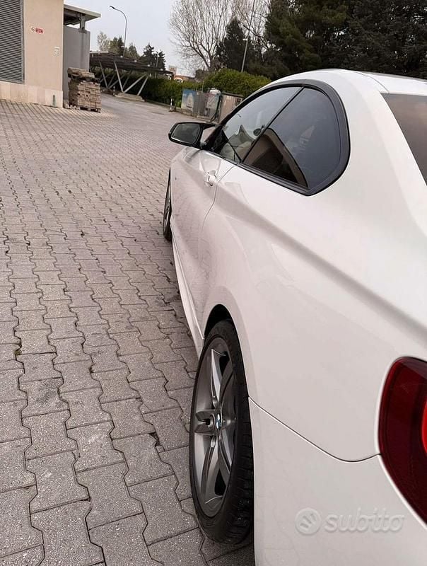 Usata BMW 220 M Sport 184 CV (135 kW) 2015 Bianco Coupé