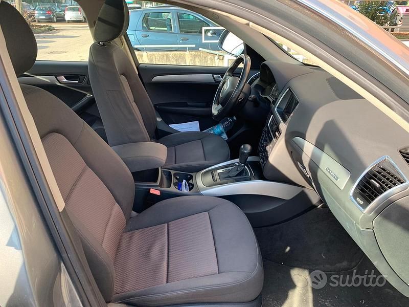 Usata Audi Q5 170 CV (125 kW) 2010 Grigio SUV