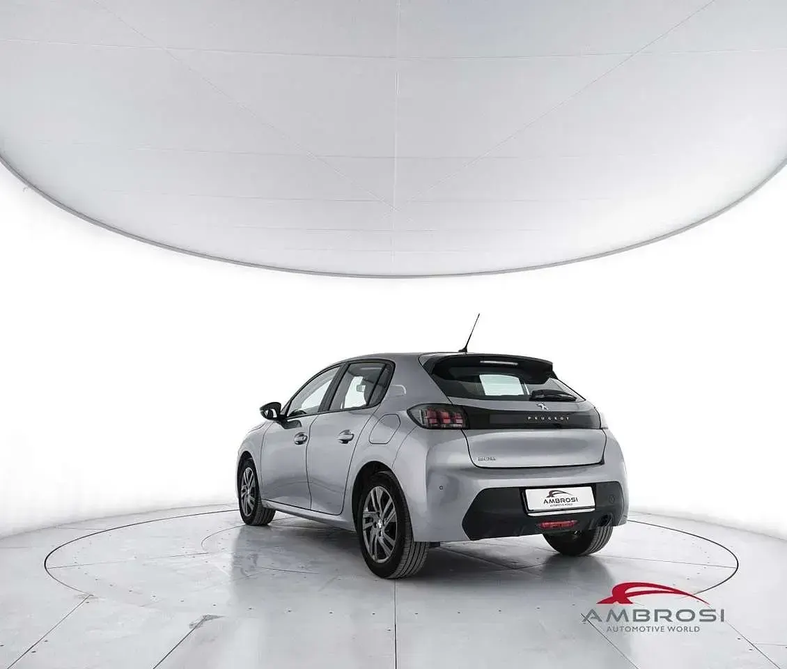 Usata Peugeot 208 Active 75 CV (55 kW) 2022 Grigio Utilitaria