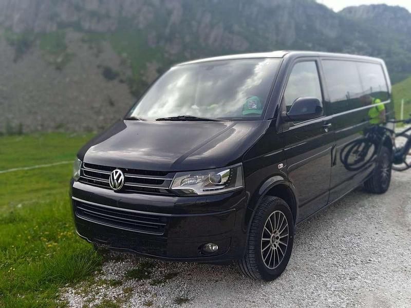 Usata VW Caravelle 114 CV (83 kW) 2011 Monovolume
