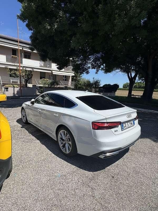 Usata Audi A5 Sportback Advanced 190 CV (139 kW) 2020 Bianco Utilitaria