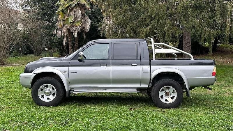 Usata Mitsubishi L200 116 CV (85 kW) 2003 Nero Pick-up