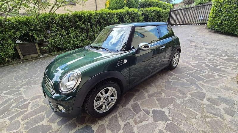 Usata Mini One D 90 CV (66 kW) 2013 Verde Utilitaria