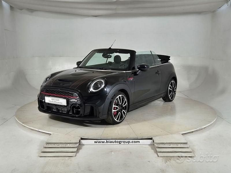 Usata Mini John Cooper Works Cabriolet Essential 231 CV (169 kW) 2022 Nero Cabrio